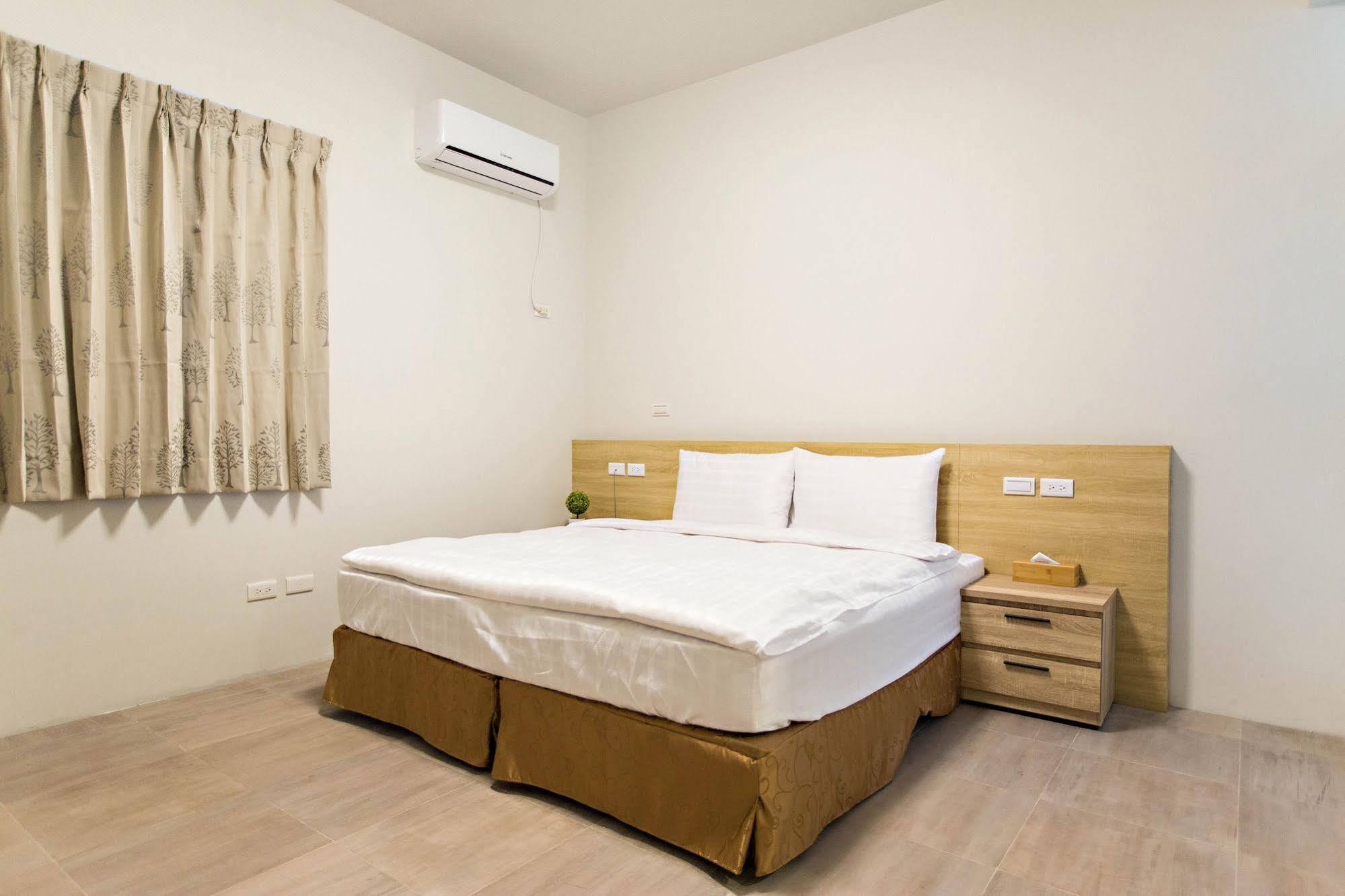 Success 66 B&B T'ai-tung Exterior foto